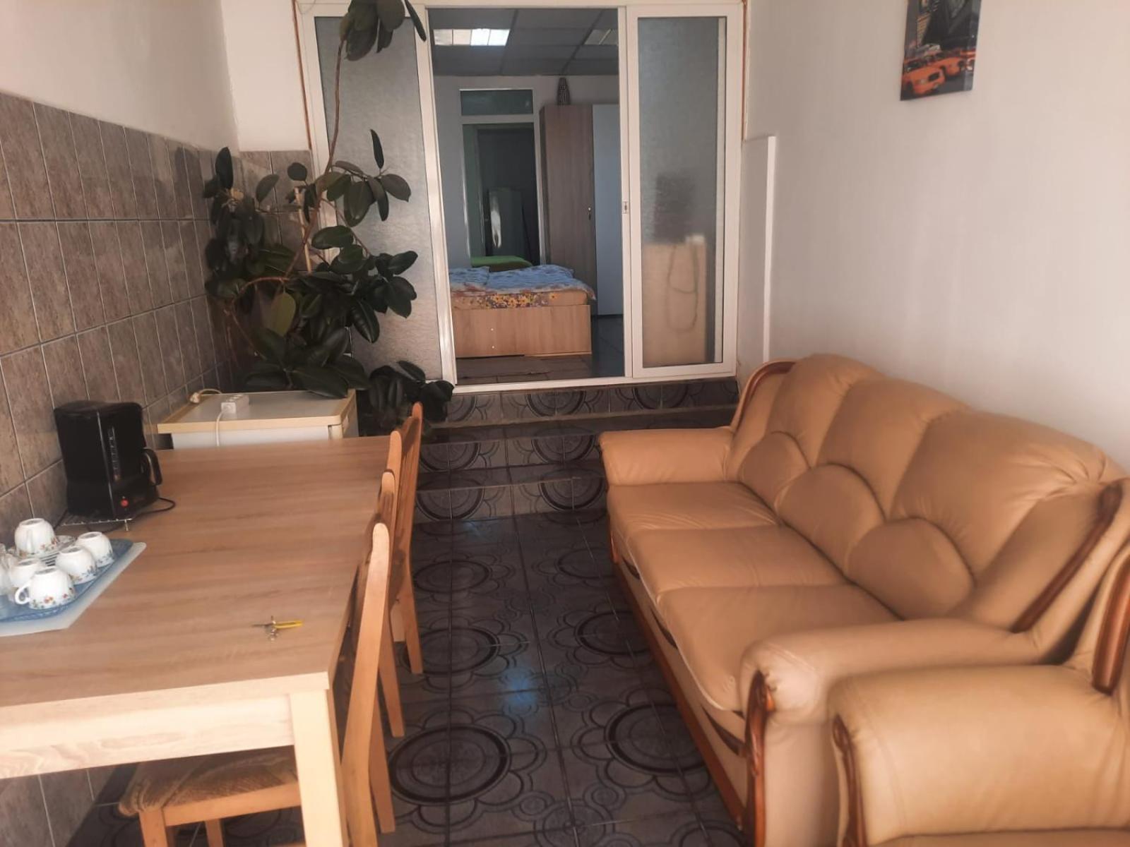 Apartamento Garsoniera Del Dodo Alba Iulia Exterior foto